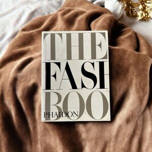 Phaidon The Fashion Book Coffee Table Book Iconic Style Guide OS